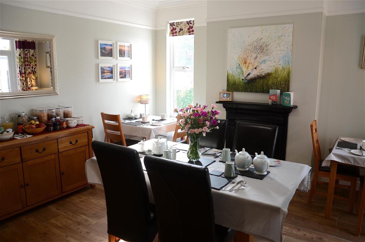 Lyndene Bed & Breakfast Penistone Dış mekan fotoğraf