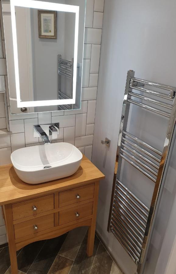 Lyndene Bed & Breakfast Penistone Dış mekan fotoğraf