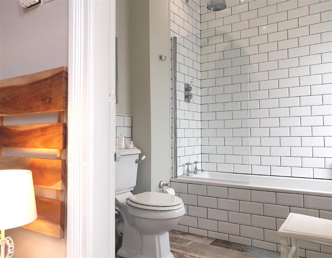 Lyndene Bed & Breakfast Penistone Dış mekan fotoğraf
