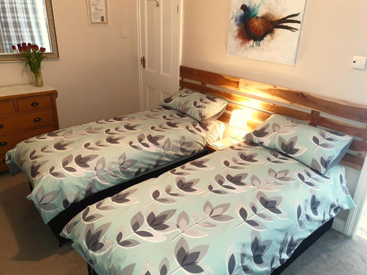 Lyndene Bed & Breakfast Penistone Dış mekan fotoğraf